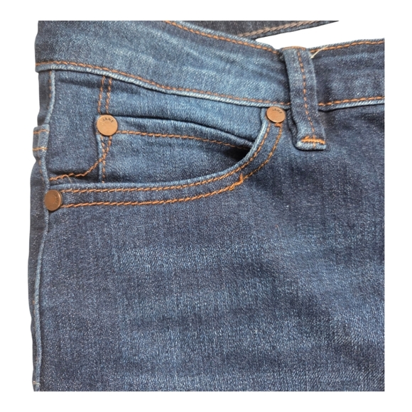 Cabela's Casuals Dark Blue Flare Women's Jeans Size 6 - Picture 11 of 12